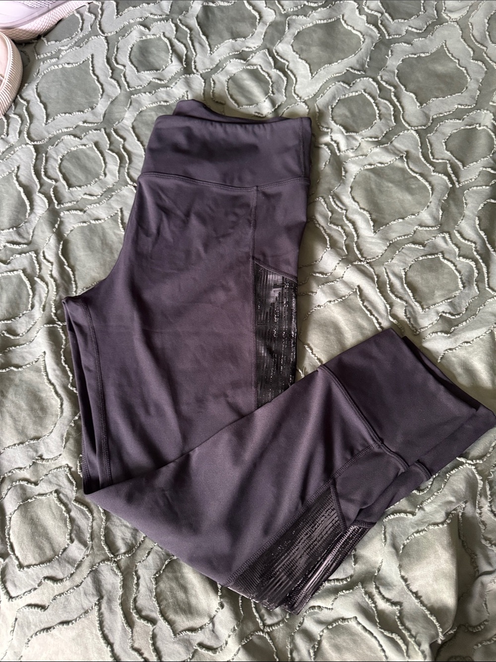 Zyia Black Cuffed Mirage Leggings